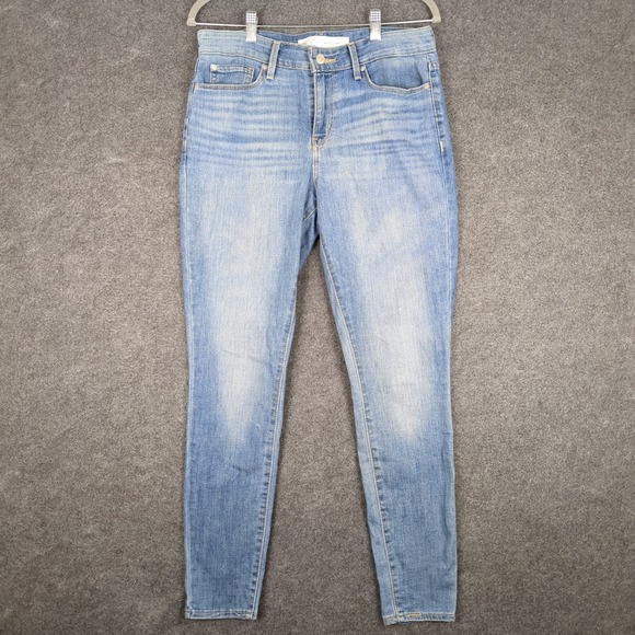 Levi Strauss Signature Mid Rise Skinny Jeans Light Wash Size 8M W29 L30 - Picture 2 of 15